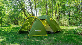 Палатка RockLand Discoverer 4 v2, четырехместная