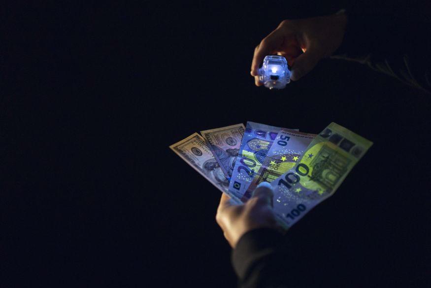 Armytek Crystal WUV (Grey Onyx)